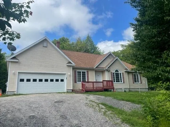 15 Brookside Drive, Buxton, ME 04093
