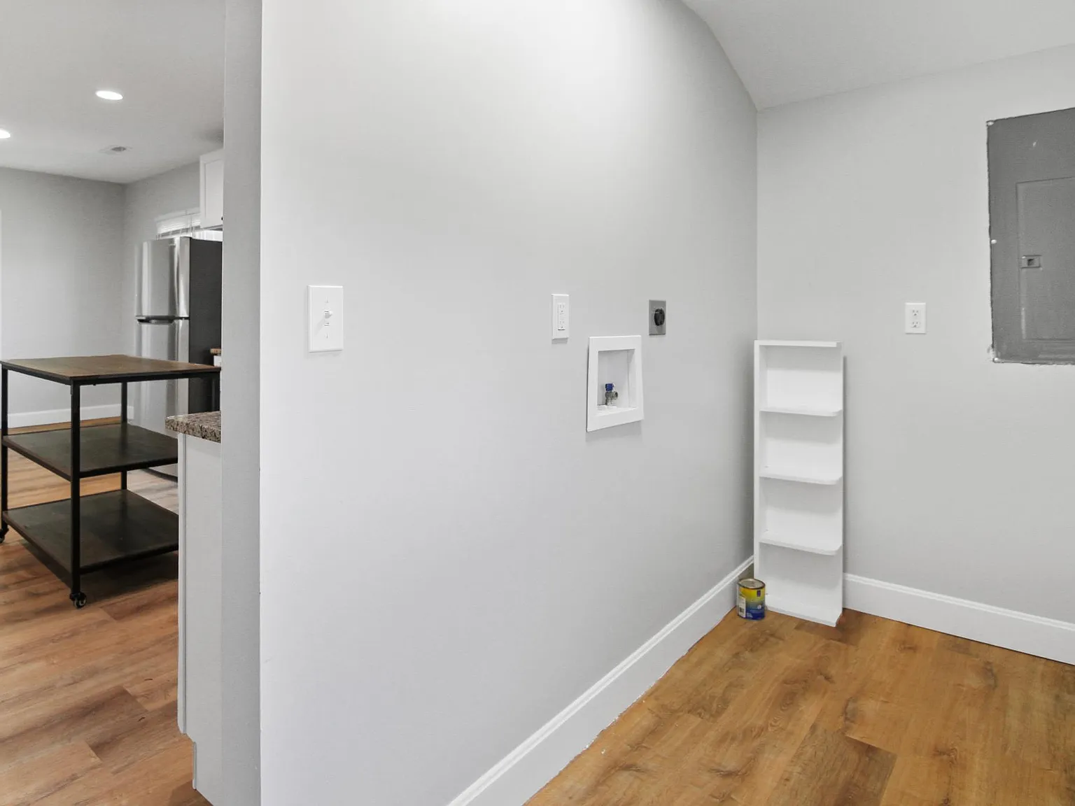 3 bed, 1076 sqft, $1,495 — Photo 4