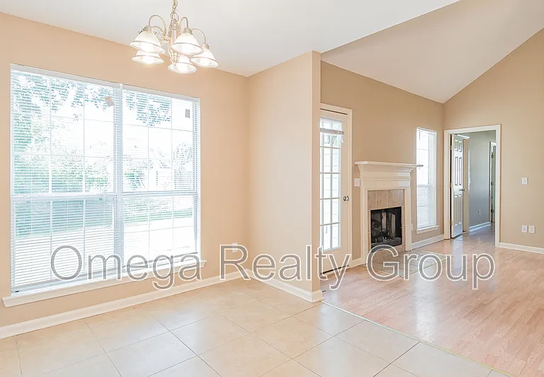 2022 Edgewood Dr — Photo 29