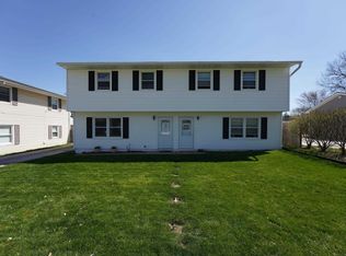 1025-1027 11th St, Silvis, IL 61282