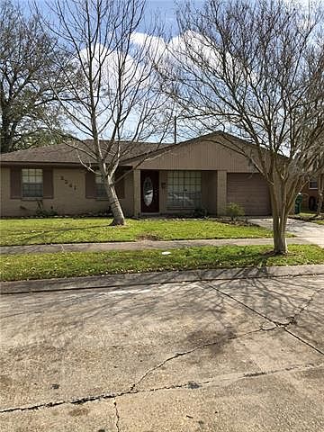 1st image of 2241 Suwanee Dr