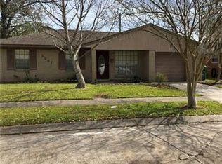 2241 Suwanee Dr, Marrero, LA 70072