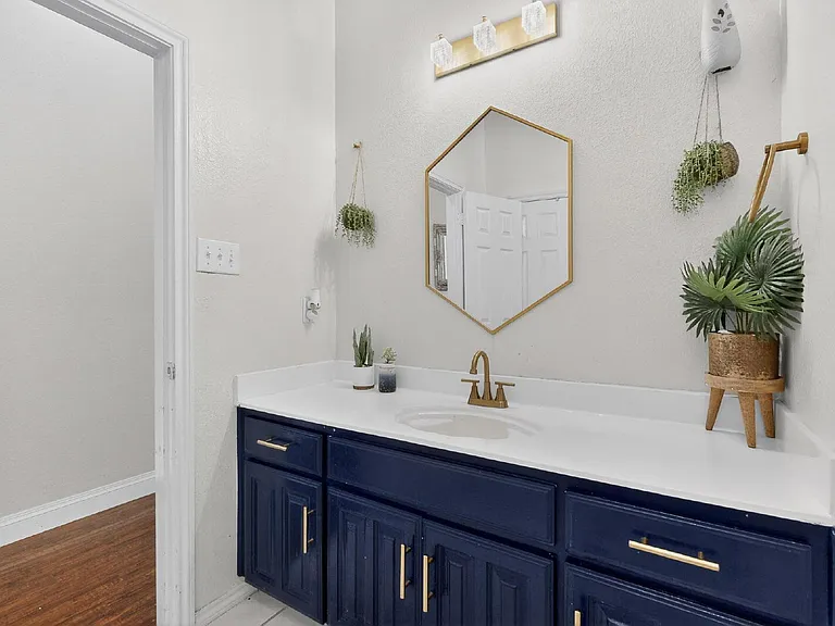 2502 Morningstar Ln — Photo 22