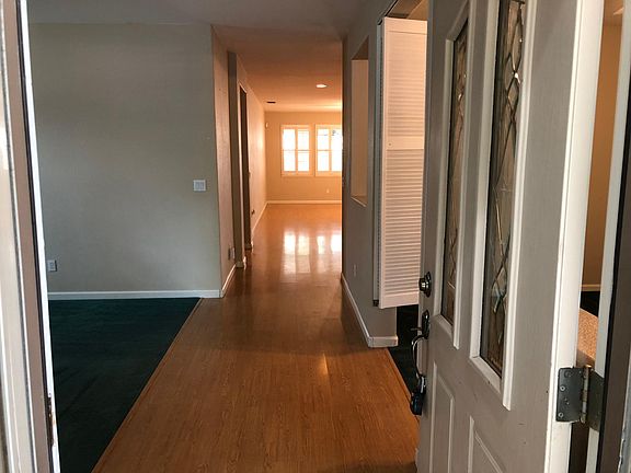 2nd image of 538 Osprey Dr