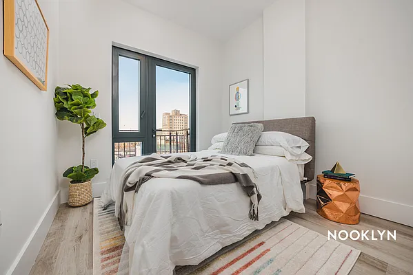 Rented by Nooklyn NYC LLC | media 55