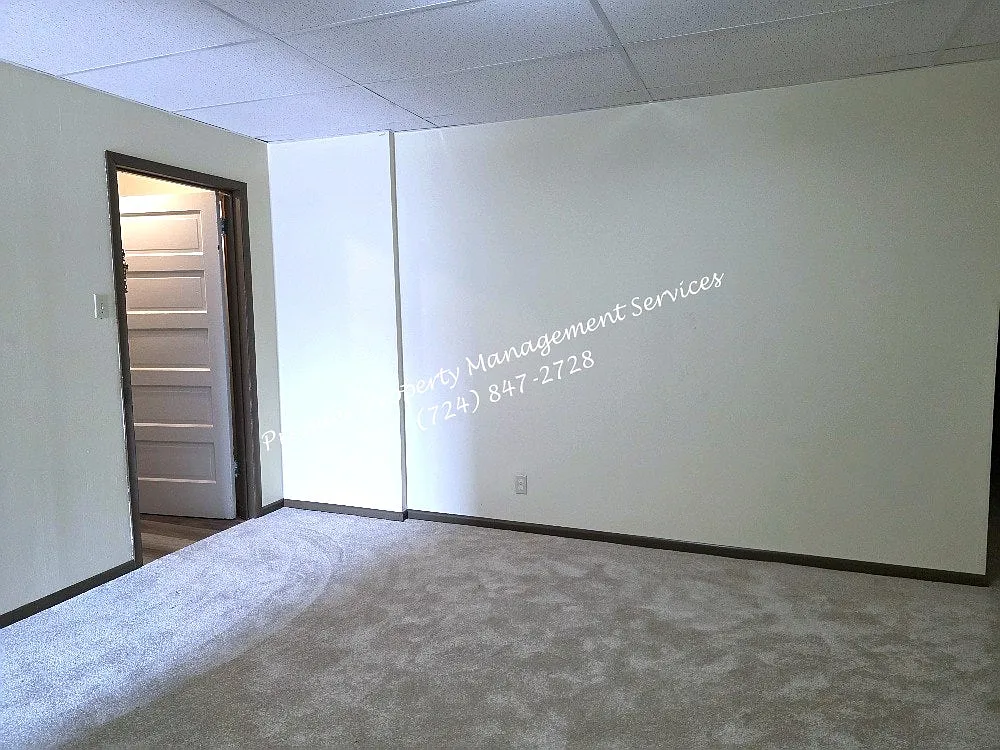 220 5th Street — Photo 4