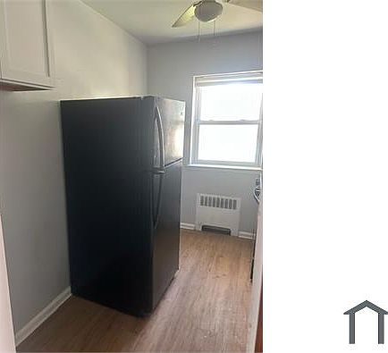 5th image of 2557 W McNichols Rd