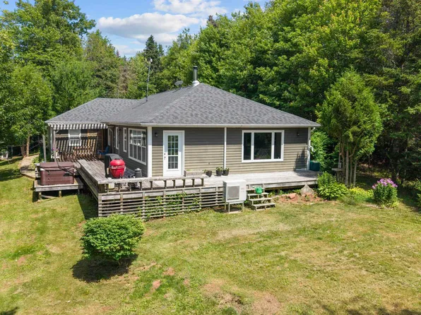 843 Rattenbury Rd, Grenville Parish, PE C0A 1E0