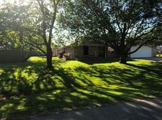 403 Childs Dr, Fairfield, TX 75840