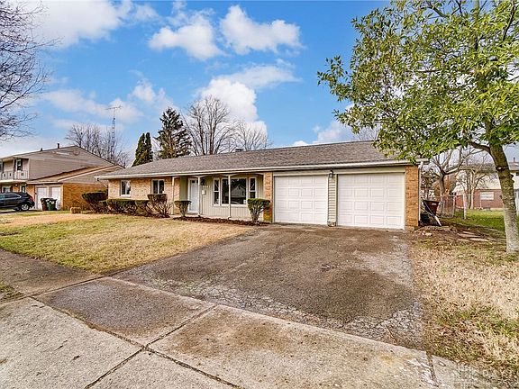 2nd image of 3641 Mandalay Dr