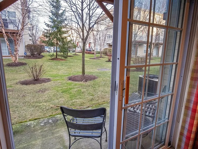 31 Mallard Pl #31 — Photo 17