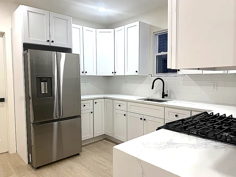 336A Danforth Ave #2 — Photo 5