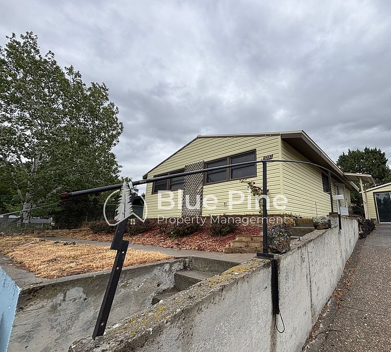 1st image of 1080 Halsey St