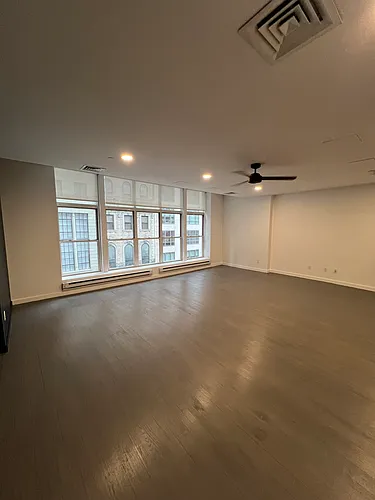 44 W 56th St #4 Photo 1