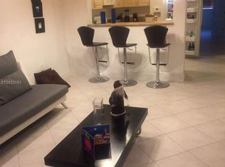 449 SW 147th Ave, Pembroke Pines, FL 33027