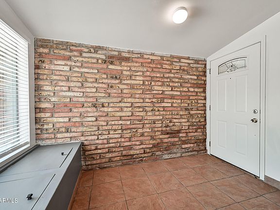 3rd image of 4213 E Sahuaro Dr
