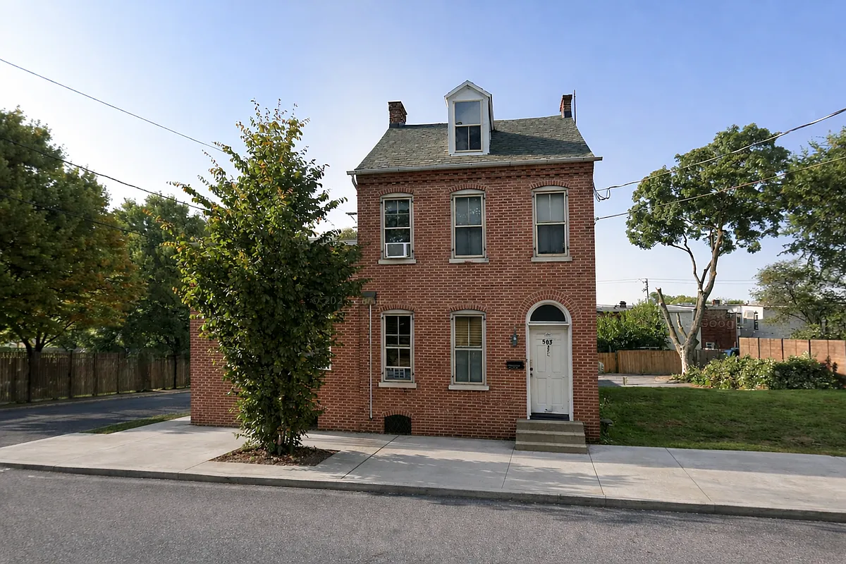 Building Photo - 501-503 E. Chestnut St.