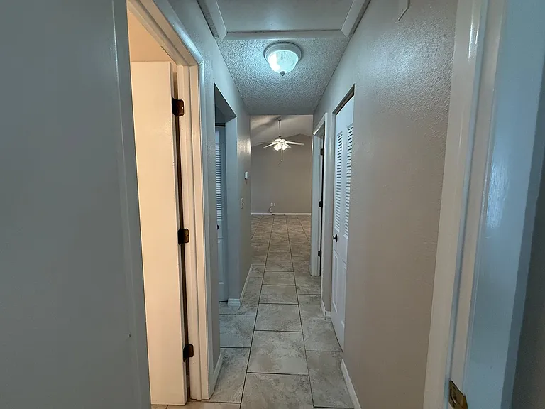 7733 Atherton Ave — Photo 17