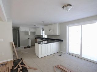 57 Leominster Rd, Shirley, MA 01464