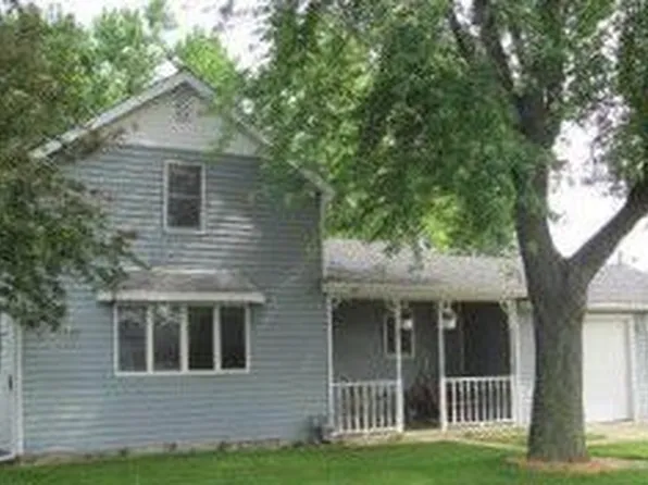 40 Elm St, South Wilmington, IL 60474