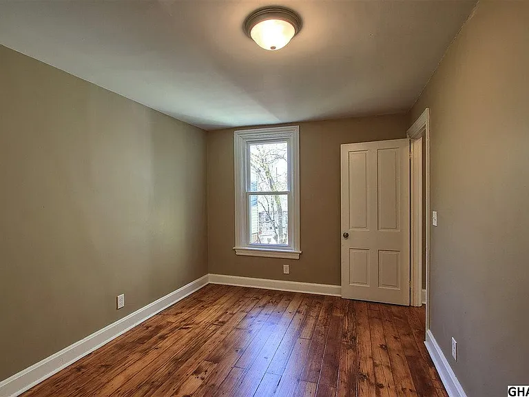 1414 Green St — Photo 7