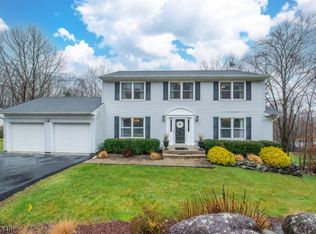 3 Olde Hickory Rd, West Milford, NJ 07480