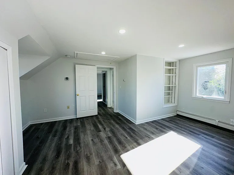 79 Hawkins Ave — Photo 29