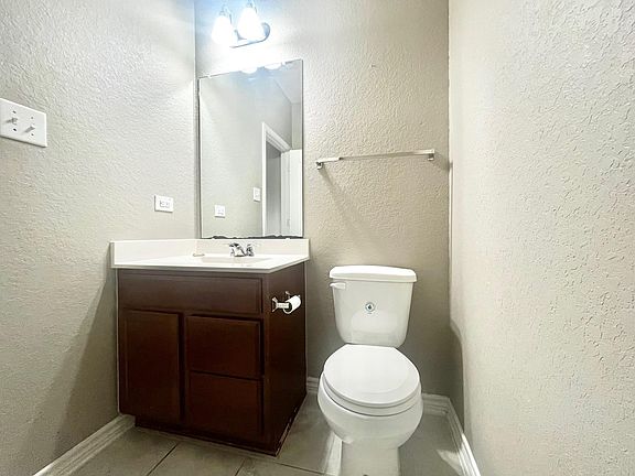 5th image of 14710 Achilles Dr