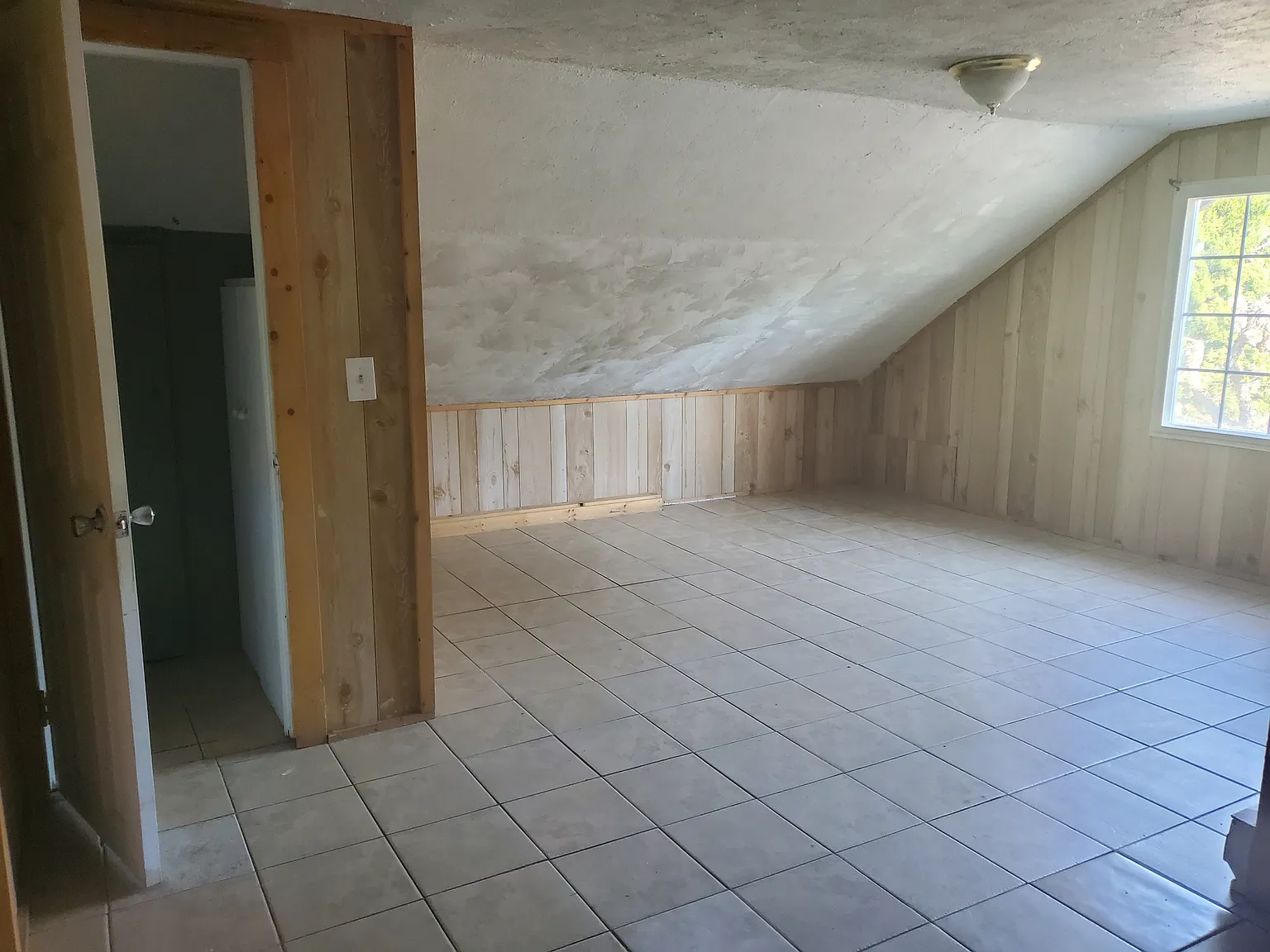Studio, 600 sqft, $725 — Photo 3