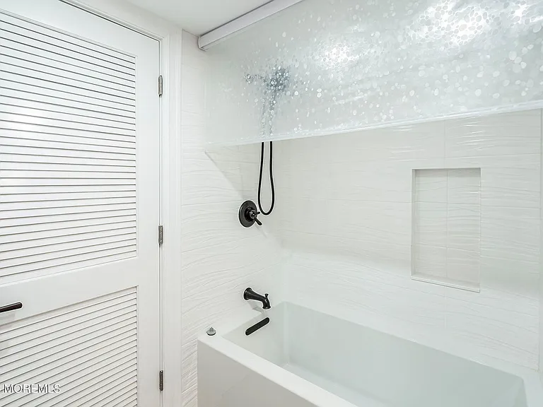 103 Hyacinth Ln — Photo 20