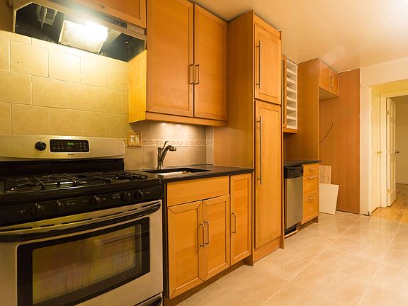2nd image of 163A W 228th St APT 1