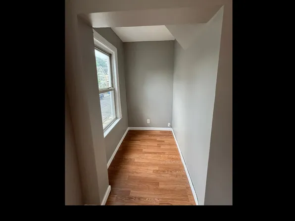 719 S 15th St, Newark, NJ 07103