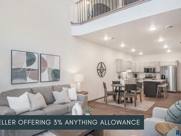 2414 E Cama Pl, Place Sioux Falls, SD 57108