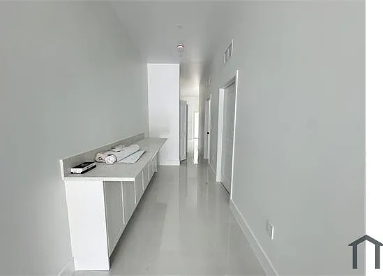 135 NW 60th St #1-2 — Photo 10