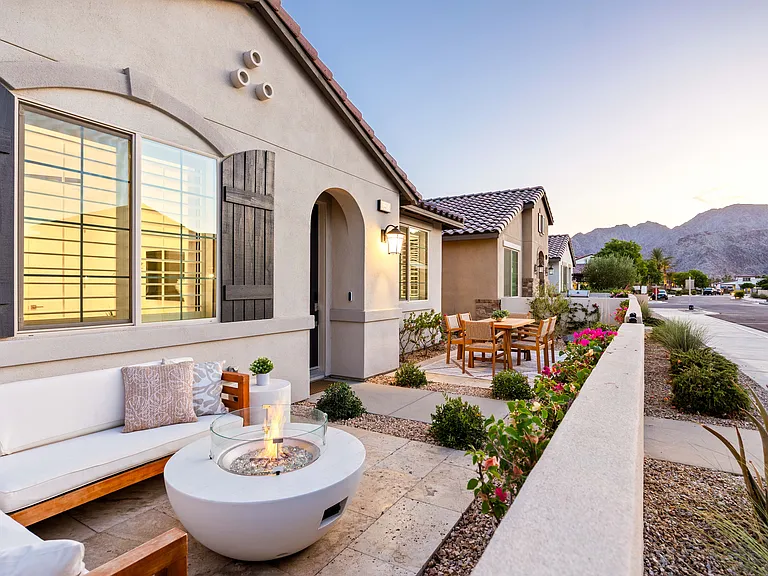 The natural gas fire pit will keep you warm during chilly nights!