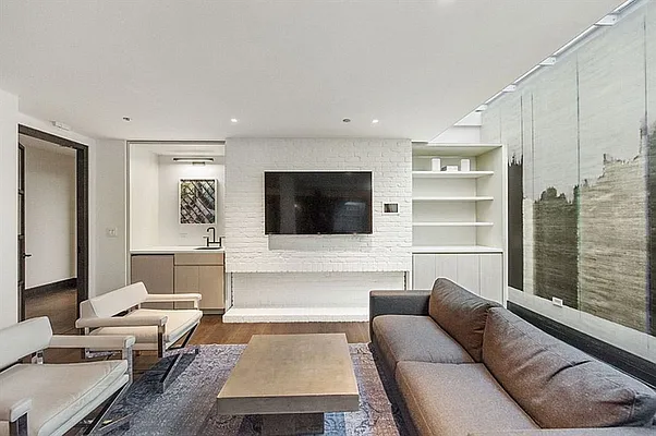 Rented by Corcoran | media 34