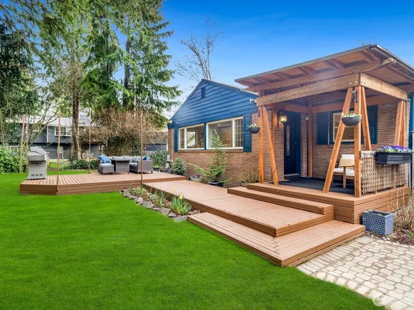 7220 NE 190th Court, Kenmore, WA 98028