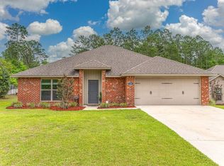 250 Cassady Ln, Crestview, FL 32539