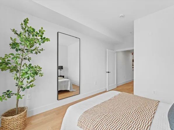 433 Central Avenue image 23 of 36