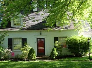 28 Willow Rd, Anderson, IN 46011