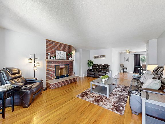 4th image of 1920 23rd Ave Ct