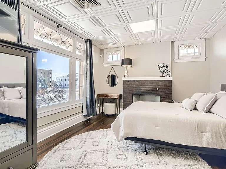 1207 Court St — Photo 10