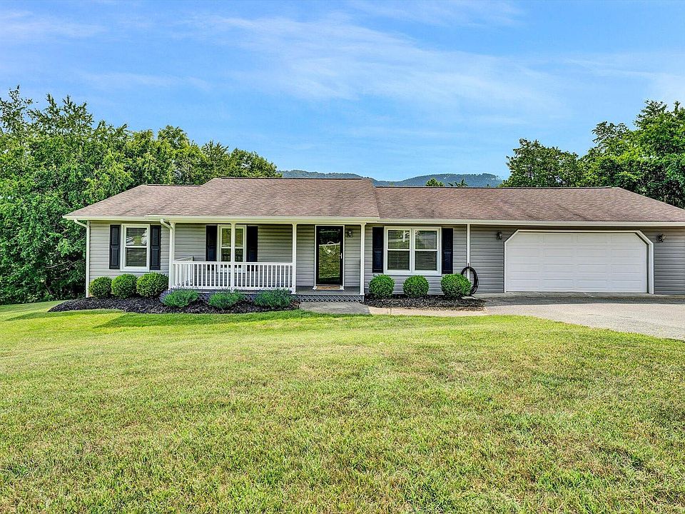 1st image of 7974 Forest Edge Dr