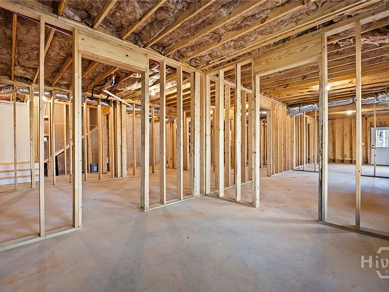 360 Ansley Dr — Photo 33