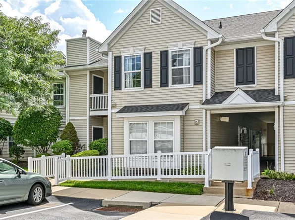 4205 Lenox Oval, Pittsburgh, PA 15237