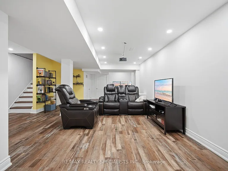5230 Glen Erin Dr #119 — Photo 37