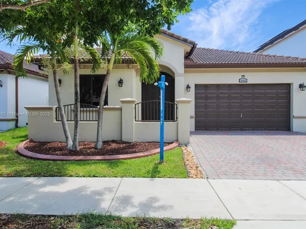 10502 SW 231st Ter, Miami, FL 33190
