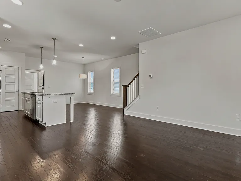 6260 Taylor Rd — Photo 20