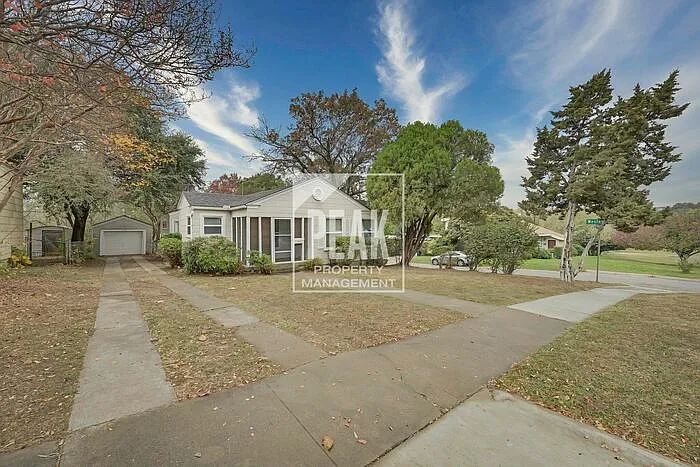 4437 Donnelly Ave — Photo 2