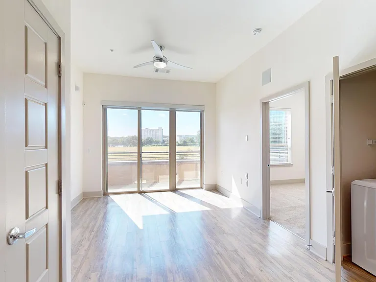 The Flats at Palisades — Photo 86